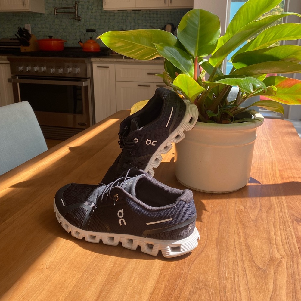 On Cloud 5 Women’s Shoes